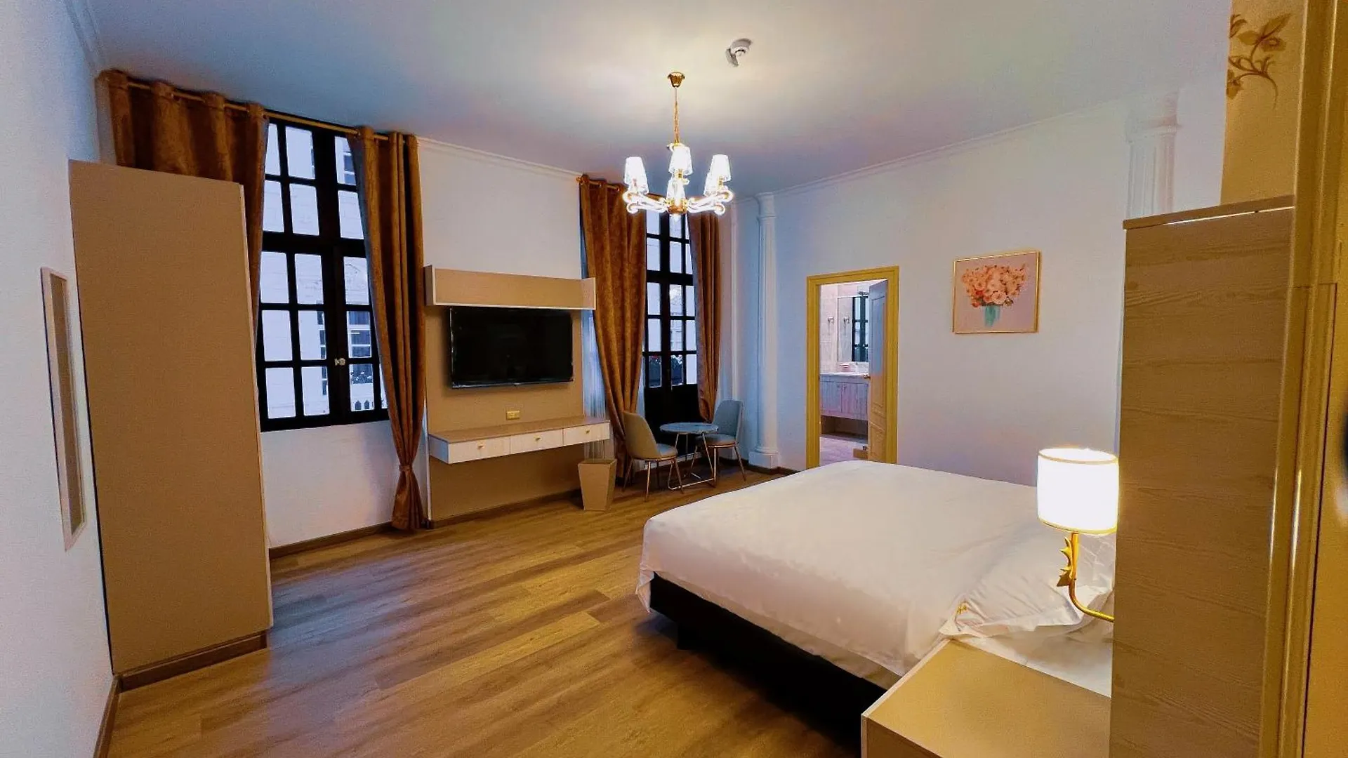 Hotel Sucre Quito 3*,  Ecuador