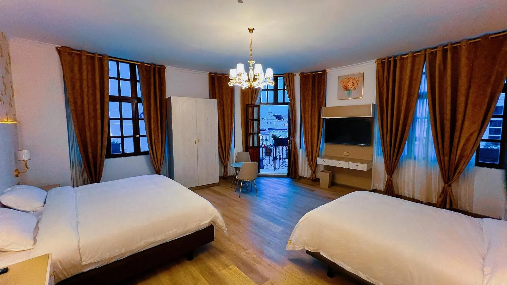 Hotel Sucre Quito